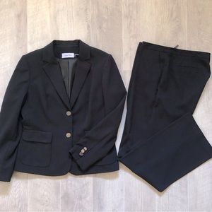 Calvin Klein women’s 2-piece pantsuit